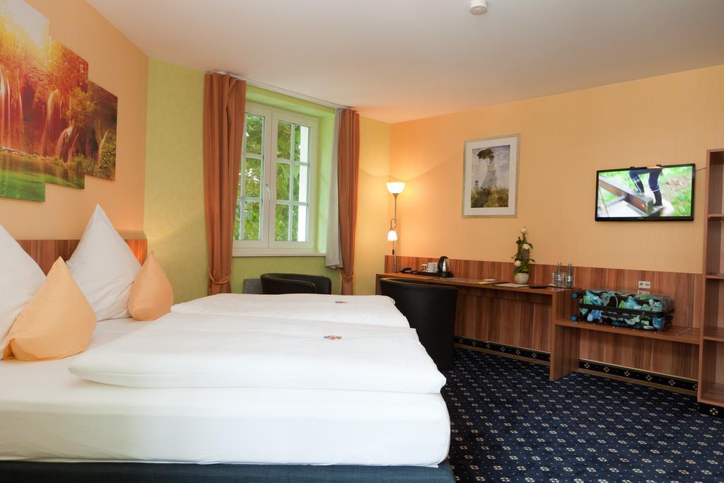 Hotel Deutscher Hof Babenhausen  Cameră foto